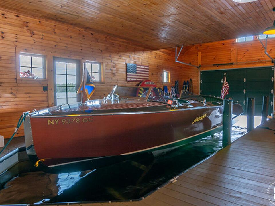 CampWawbeekOnUpperSaranacLake_Boathouse_