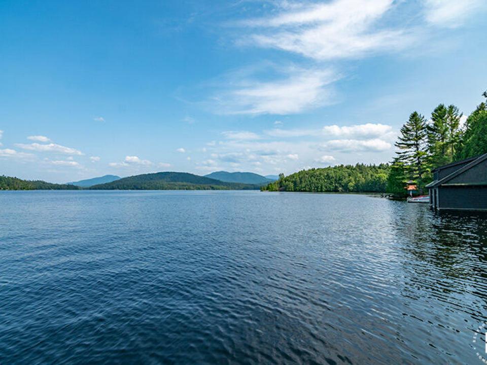 CampWawbeekOnUpperSaranacLake_Boathouse_