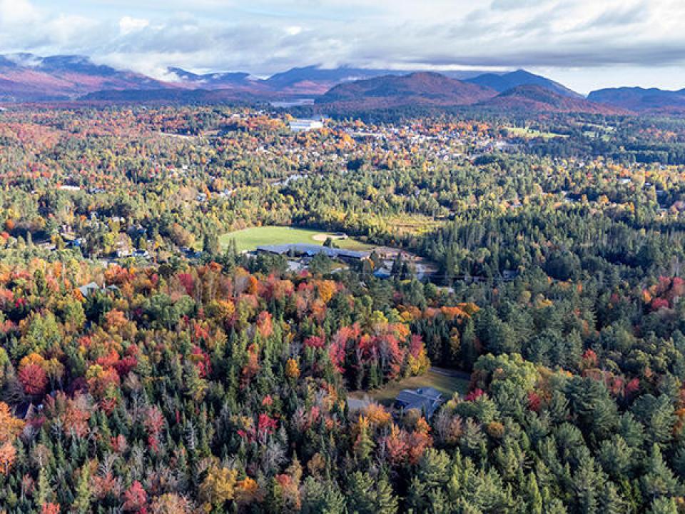 LakePlacidHomeOnPolarity_A_Exterior_High