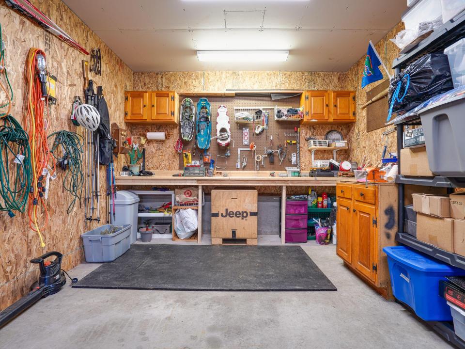 Kenniston - Lake Simond - garage worksho