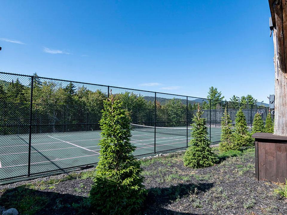 WF_Lodge_TennisCourt