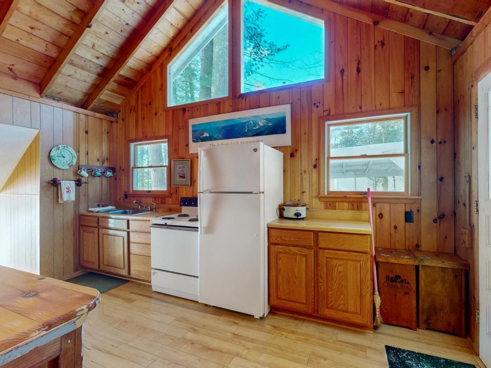 Stork's Rest Kitchen with Vaulted Ceilin