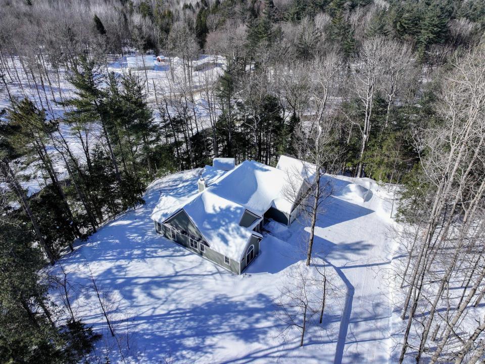 385 Flat Rock Road, Malone, NY