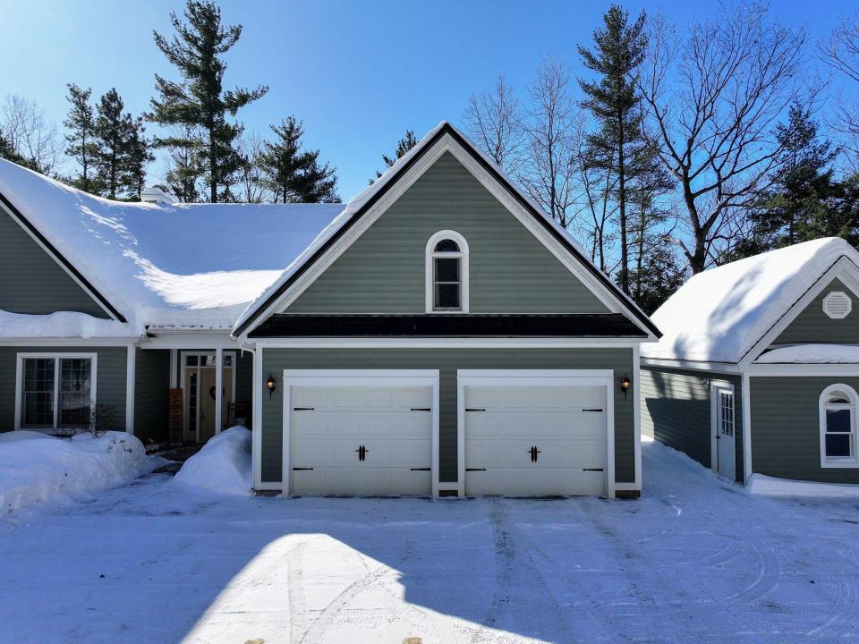 385 Flat Rock Road, Malone, NY