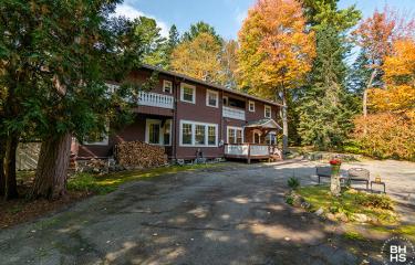 LakePlacidHomeOnCobbleHillRoad_Exterior_